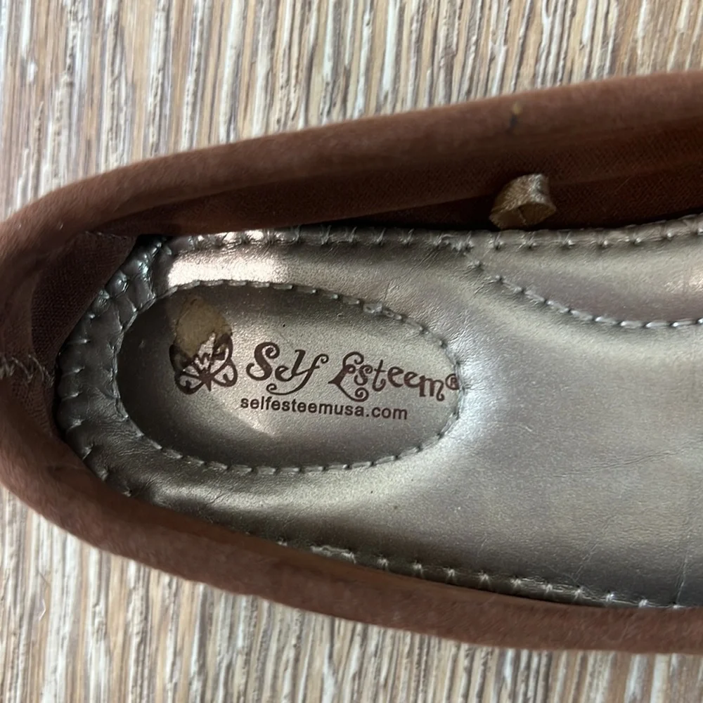 Self Esteem Girls brown suede moccasins slip ons size 11